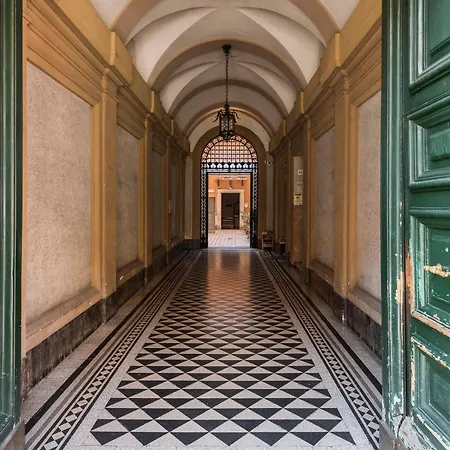 Colosseum Home-zeno 32