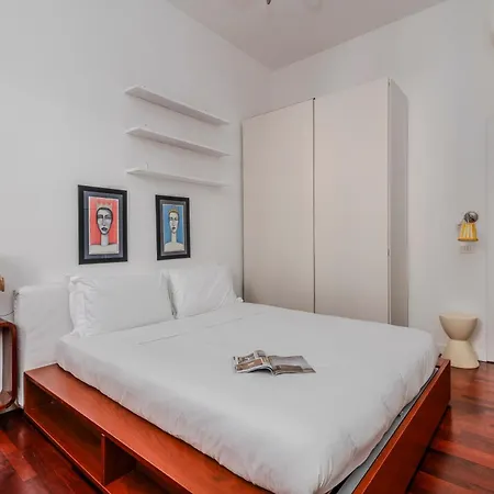 Colosseum Home-zeno 32 Apartment *